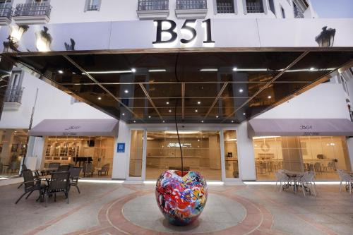 Puerto Banus Hotel | Oceanfront Boutique Hotel B51: 4-Star Family Retreat