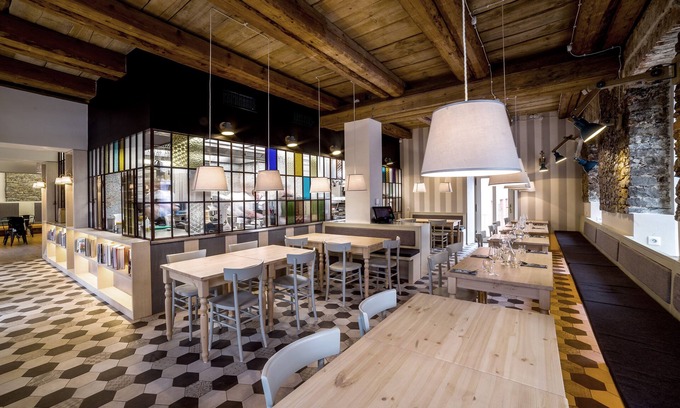 Revnice Hotel | Stylish Boutique Hotel Corso: 4-Star Haven with Family Perks