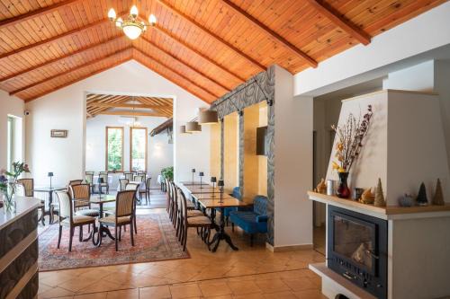 Mako Apartment | Oceanfront LuDo Apartman Hotel & Spa - Rated 9.5/10!