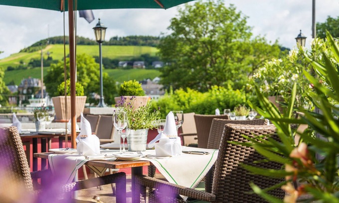 Traben-Trarbach Hotel | Discover Boutique-Hotel Moseltor: Rated 8.6 with Ocean Views