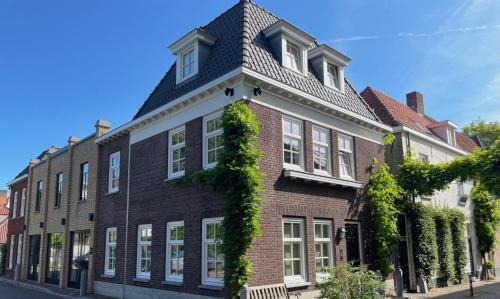 's-Hertogenbosch Hotel | Stylish Boutique Hotel Nieuw Uilenburg with Restaurant