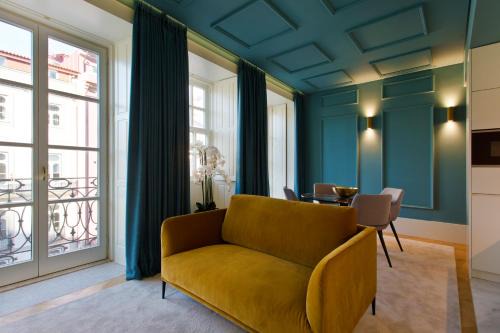 Sao Nicolau Apartment | Scenic Boutique Rentals at Kinga’s Ribeira River