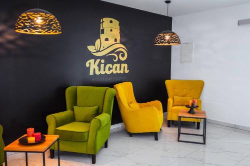 Kula Norinska Bed & Breakfast | Delightful Boutique Rooms at Kican with Hot Tub & Dining