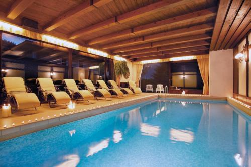 Zell am Ziller Hotel | Discover Boutiquehotel Säumler: Oceanfront Relaxation Awaits