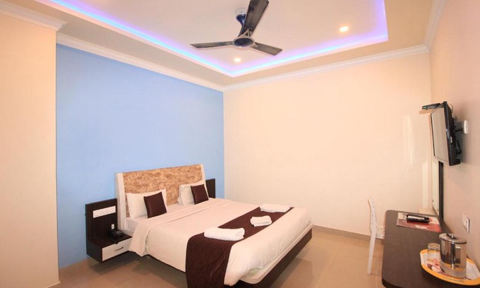 Kalapettai Cabin | Budget-Friendly Bouvana Residency with Breakfast Included