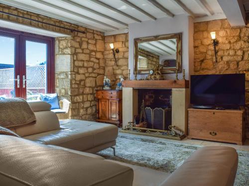 Bourton House | Bow Cottage