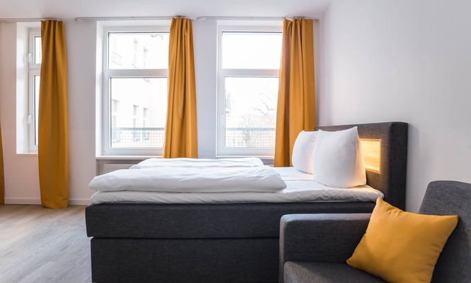 Friedrichshain Apartment | Explore Boxi Studios Berlin: Family-Friendly Comfort Awaits