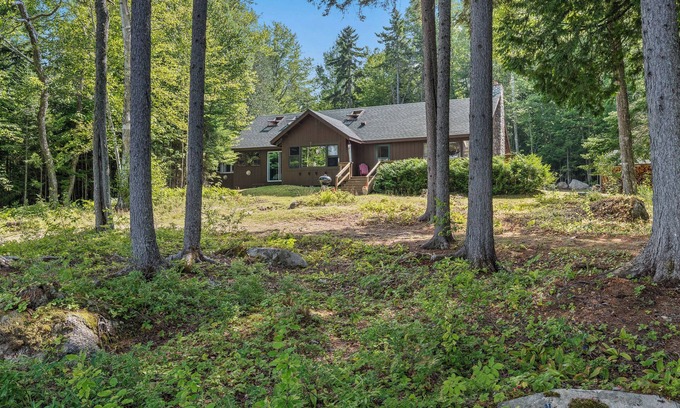 Rangeley House | Pet-Friendly Boyd Home with Lake Views and Family Amenities