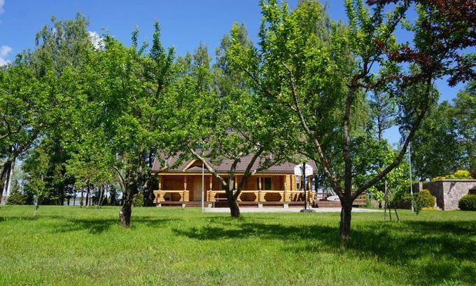 Baltic Sea House | Pet-Friendly Brīvdienu māja Tači - 4-Star Gem with Hot Tub