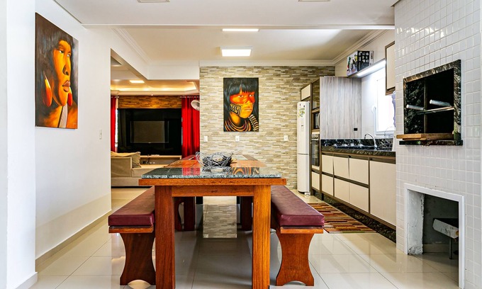 Governador Celso Ramos House | Unforgettable Oceanfront Retreat with Pool and Spa Amenities