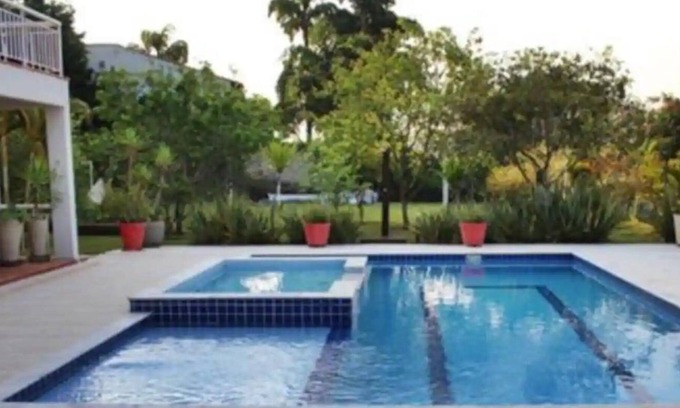 Mairinque Condo | Linda Casa: Family-Friendly Stay in Gated Community