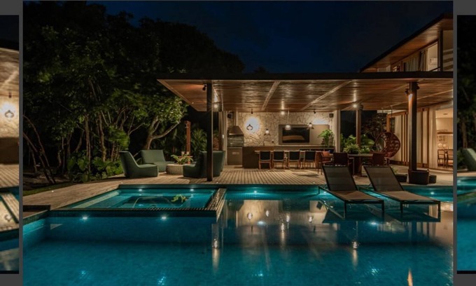 Praia do Forte House | Elegant Oceanfront House at Enseada do Castelo Praia do Forte