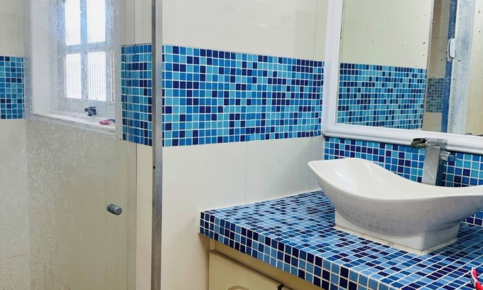 Vargem Grande Apartment | Master suite with balcony. Recess of the pioneers.