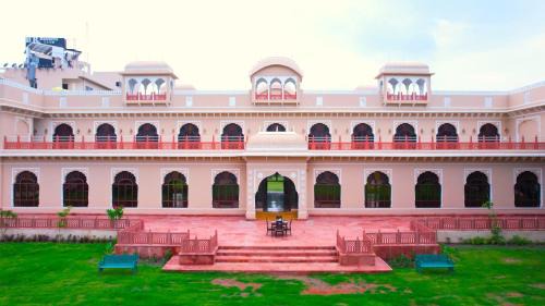 Sonkach Hotel | Exceptional BR Resort & Club: Poolside Bliss Awaits