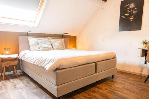Volkel Bed & Breakfast | Discover Brabantse Hoeve: Family-Friendly with Dining Options