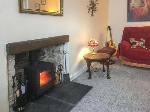 Whithorn House | Family-Friendly Getaway at Brae Cottage: Pet-Friendly Retreat