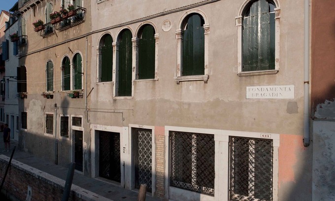 Dorsoduro Apartment | Guest Rated: 9.8 at Bragadin della Palma, Dorsoduro