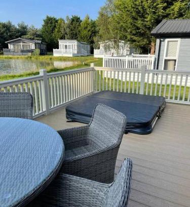 Allerthorpe House | Relax at Bramble Lodge with Hot Tub & Pet-Friendly Stay