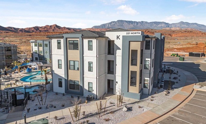St. George Condo | Brand New 2 bed 2 bath ground floor condo, in the Terra resort at Coral Canyon.