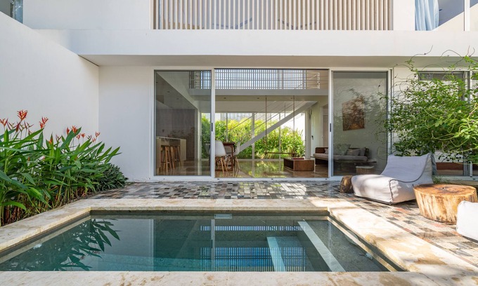 Nosara Villa | Stunning Beachside Villa with Pool & Top Guest Rating