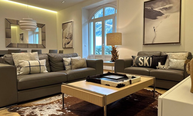 Chamonix City Centre Apartment | New 3-Bedroom Apartment with Pool in Chamonix, Mt Blanc Views