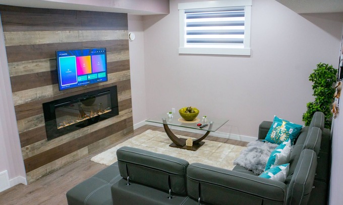 Beaumont Apartment | Newly Designed 1-Bedroom Suite with Ocean View & Pool