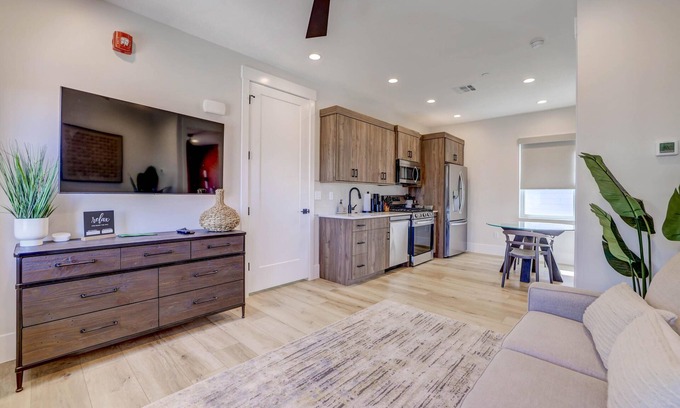 St. George Condo | Discover a Cozy Casita with Heated Pool & Free WIFI