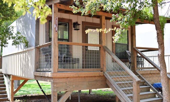 Seguin Cabin | New Cabin Oasis with Pool, Hot Tub & Kayaking Adventures