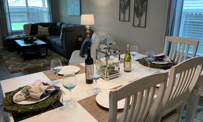 San Antonio House | New Cozy 5-Star Vacation Home Near Lackland BMT Graduation