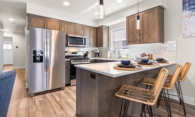 Boise House | Pet Friendly Retreat Steps from BSU & Downtown Attractions