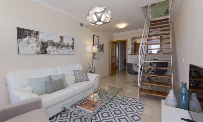 Puerto de la Duquesa Apartment | New Duplex Penthouse with Pool & Spa in Manilva Beach