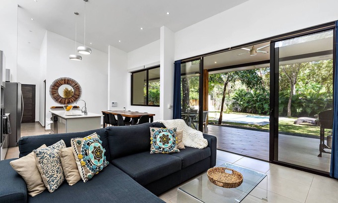 Tamarindo House | New Private Home with Ocean View & Pool near Tamarindo
