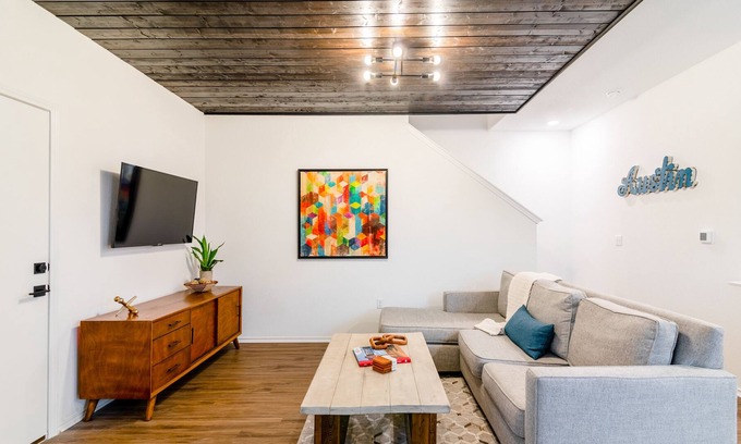 Stony Ridge North House | Brand new, modern home near Circuit of the Americas, the airport & downtown