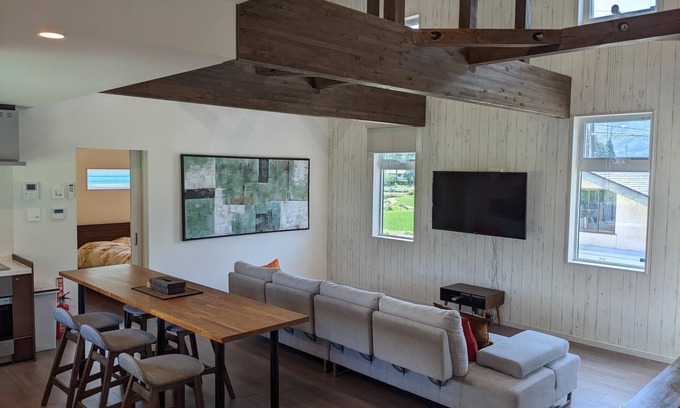 Hakuba House | Modern 3-Bedroom House in Kitaazumi-gun, Nagano