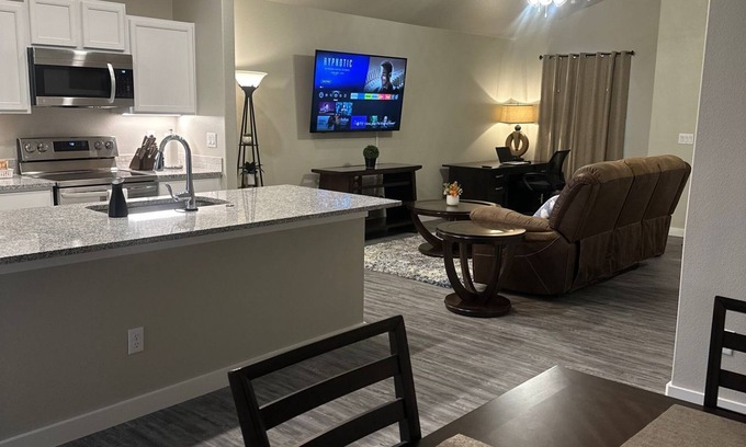 Odessa House | Modern Cozy Home in Odessa Midland with Spa & Hot Tub
