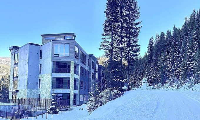 Winter Park Condo | Brand New Ski In/Ski Out 3-bedroom condo at base of Winter Park