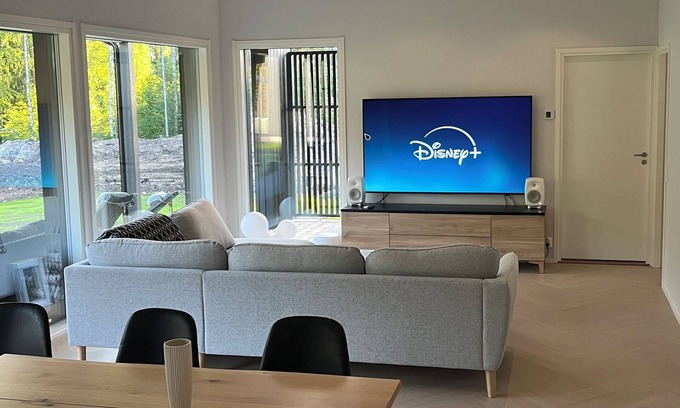 Rovaniemi House | Brand-new villa - Arctic Circle Hideaway