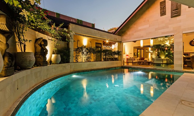Berawa Villa | Experience Villa Karang: Steps from the Beach with Pool