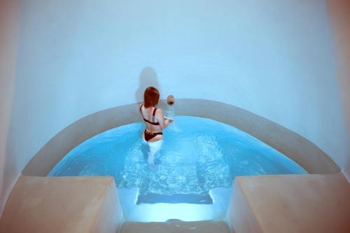 Tricase House | Cozy Brando e Nico Suite Home with Hot Tub & Breakfast