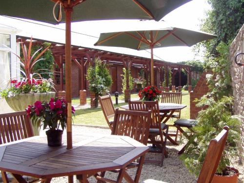 Hereford House | Brandon Lodge: 4-Star Comfort with a Guest Rating of 9/10