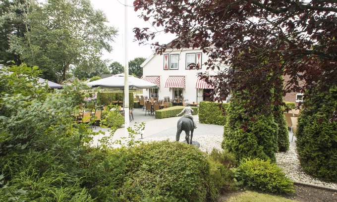 Ees Hotel | Relaxing Getaway at Brasserie Restaurant Hotel Eeserhof