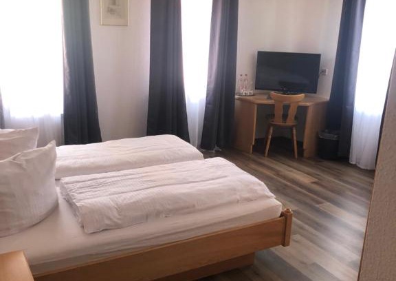 Giengen an der Brenz Hotel | Family-Friendly Retreat at Brauereigasthof Hotel Schlüssel