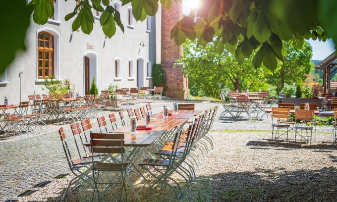 Herrnwahlthann Hotel | Discover Brauereigasthof Stanglbräu: Highly Rated & Accessible