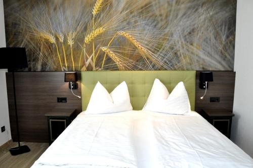 Lienz Bed & Breakfast | Discover Brauhaus Falkenstein: Pet-Friendly & Family Approved