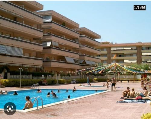 Blanes Apartment | Top-Rated Ses Illes: Family & Pet-Friendly Retreat