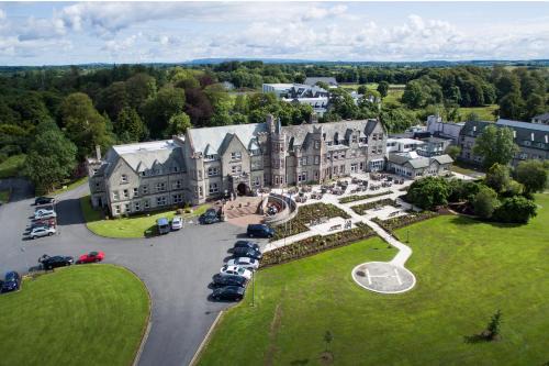 Breaghwy Hotel | Relax at Breaffy House Hotel and Spa with Premium Amenities