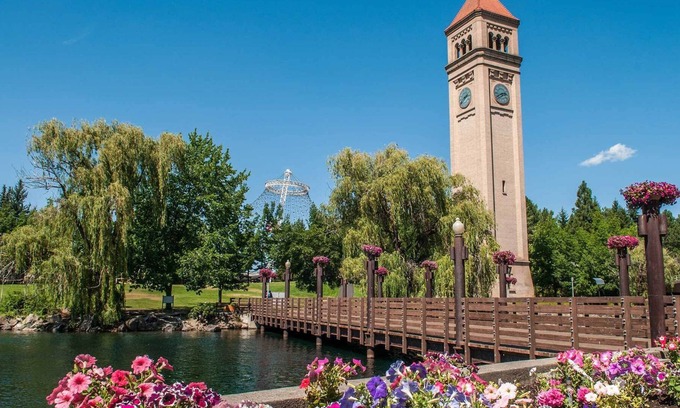 Cleburne House | Family-Friendly Getaway at Break Home, Just 1.4 Miles Away