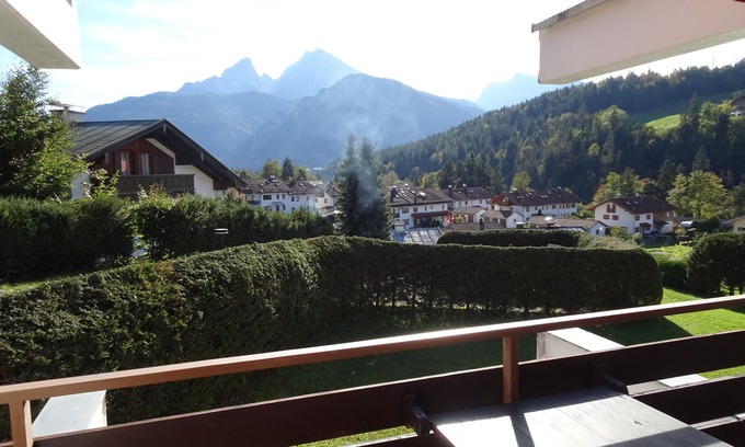 Mitterbach Apartment | Relaxing Retreat in the Mountains with Pool and Breakfast