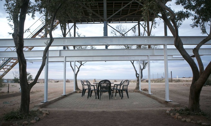 Coober Pedy Cabin | Scenic Breakaway Views with Family-Friendly Amenities