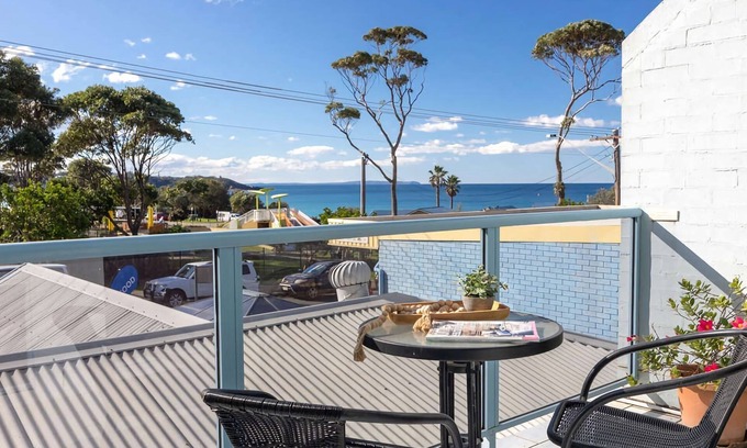 Mollymook Apartment | Beachfront Escape: Breakers 2 on Mollymook with Pool